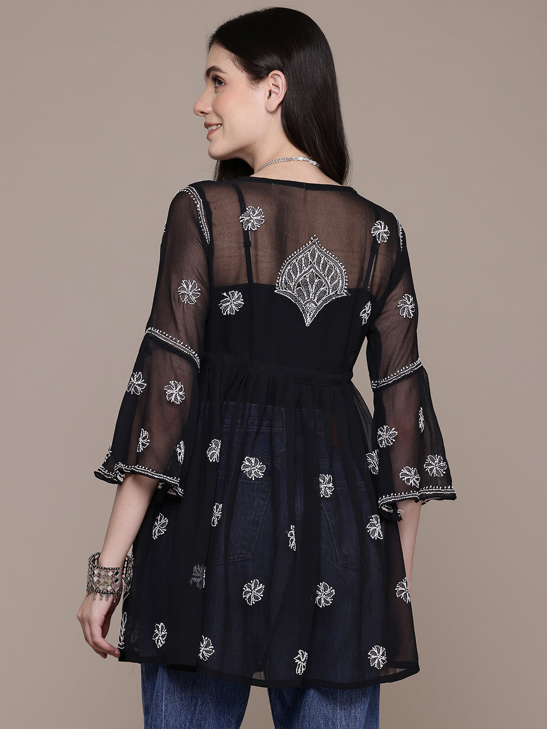 JASHAN'S CHOICE Chikankari Short Gown