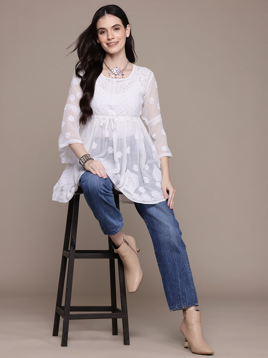JASHAN'S CHOICE Chikankari Short Gown