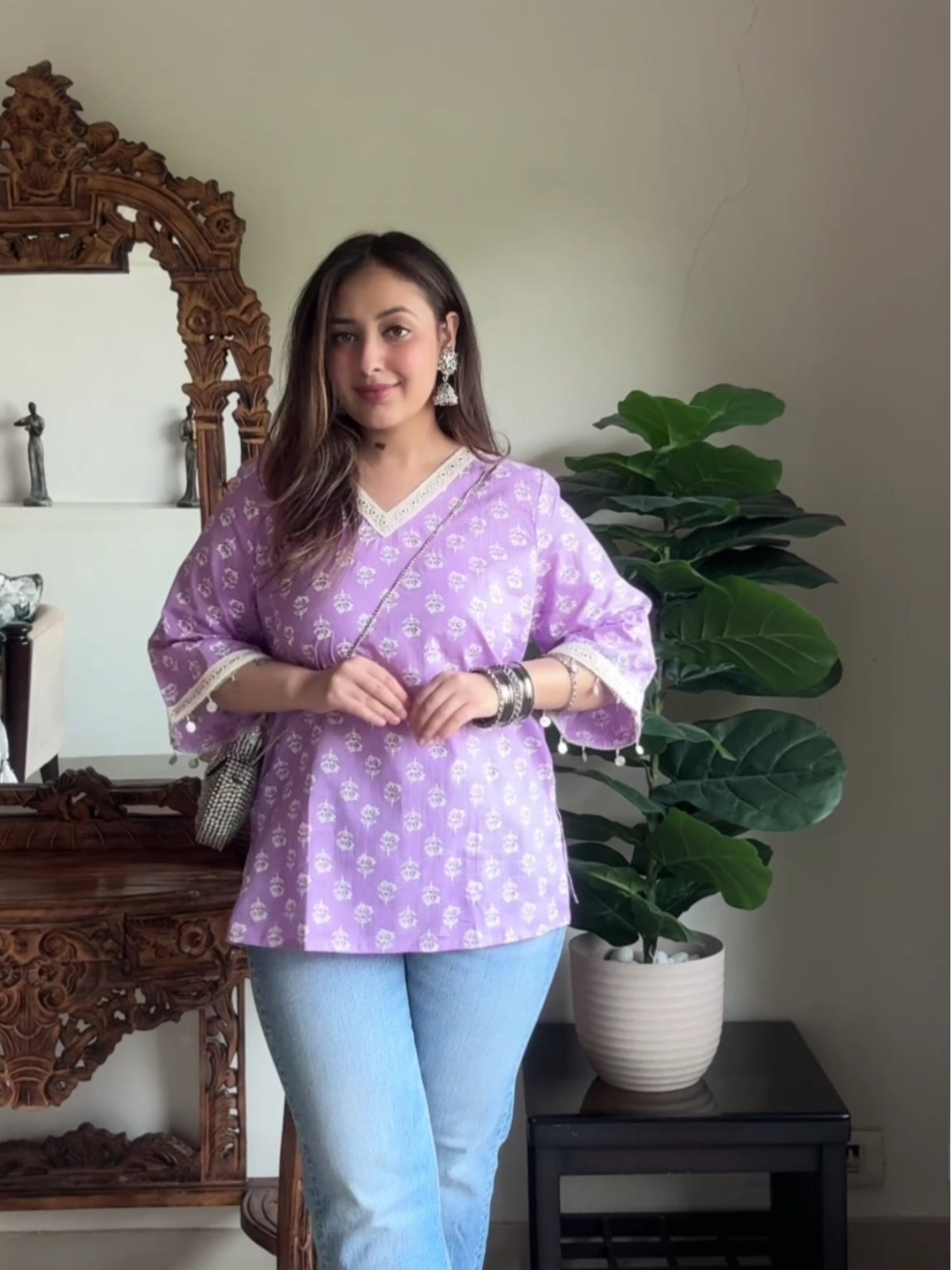 JHANKAAR SHORT KURTI- LAVENDER