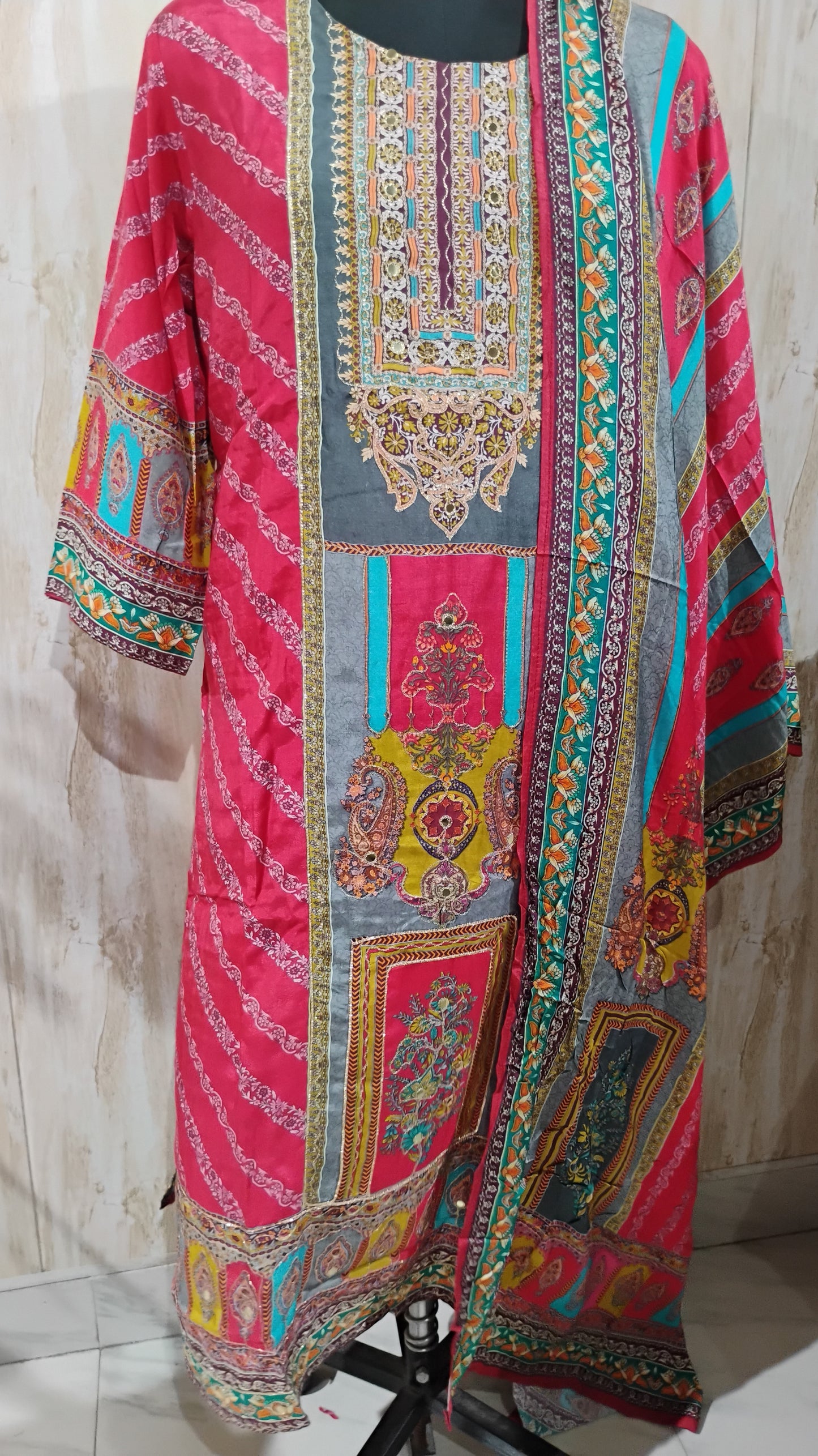 TYOHAR- RED MUSLIN SUIT SET