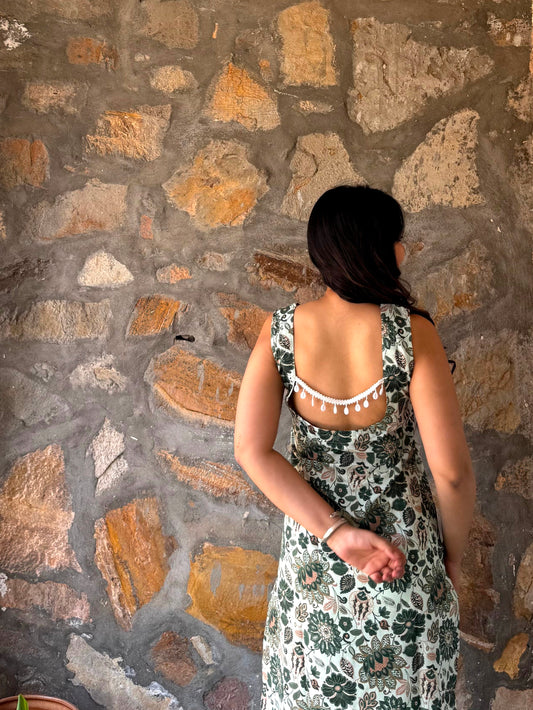 BEWAFA DEEP BACK GREEN KURTI